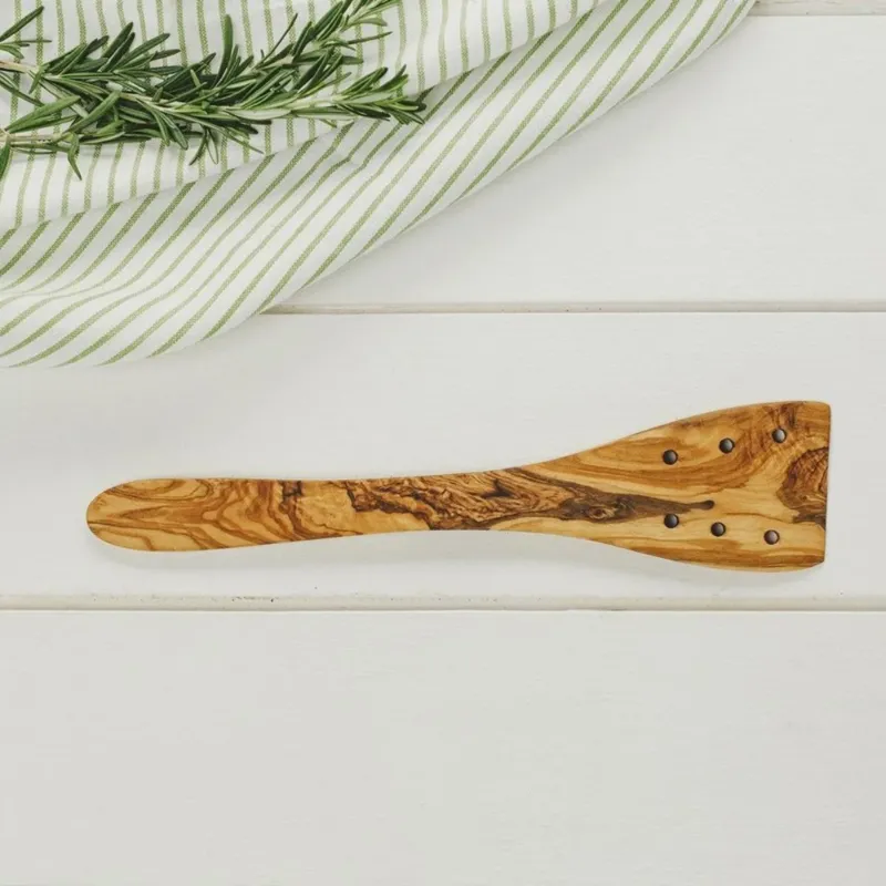 Espátula perforada de madera de olivo Selbrae